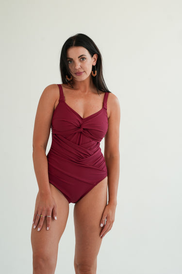 Support One Piece | Ruby Wine