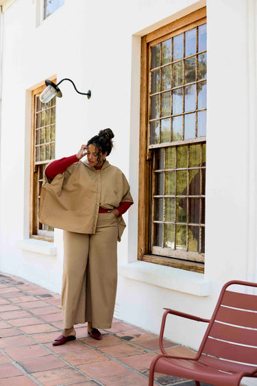 Waterfall Cape ( Long ) | Tan