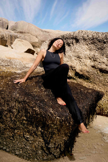 Moon One Piece | Black