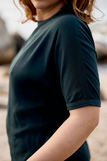 Veld Tee | Emerald